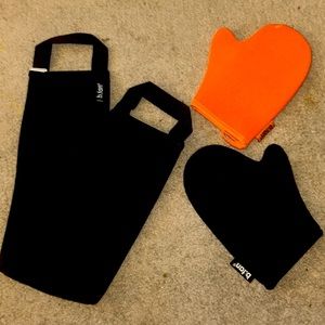 b.tan exfoliating & application glove, back applicator for hard to reach areas.